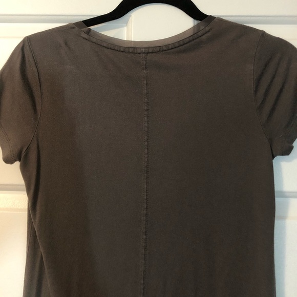 Gap Scoop-Neck Tank. Size XS. - Picture 4 of 4